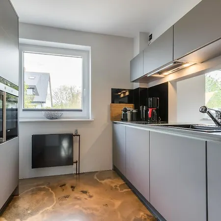 N 28 Bb Apartment *